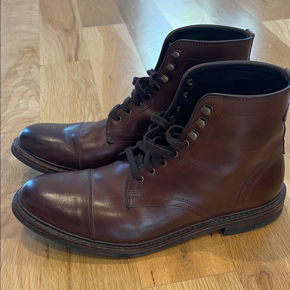 Allen Edmonds Men's Brown Leather Boots size 10 - Picture 2 of 7